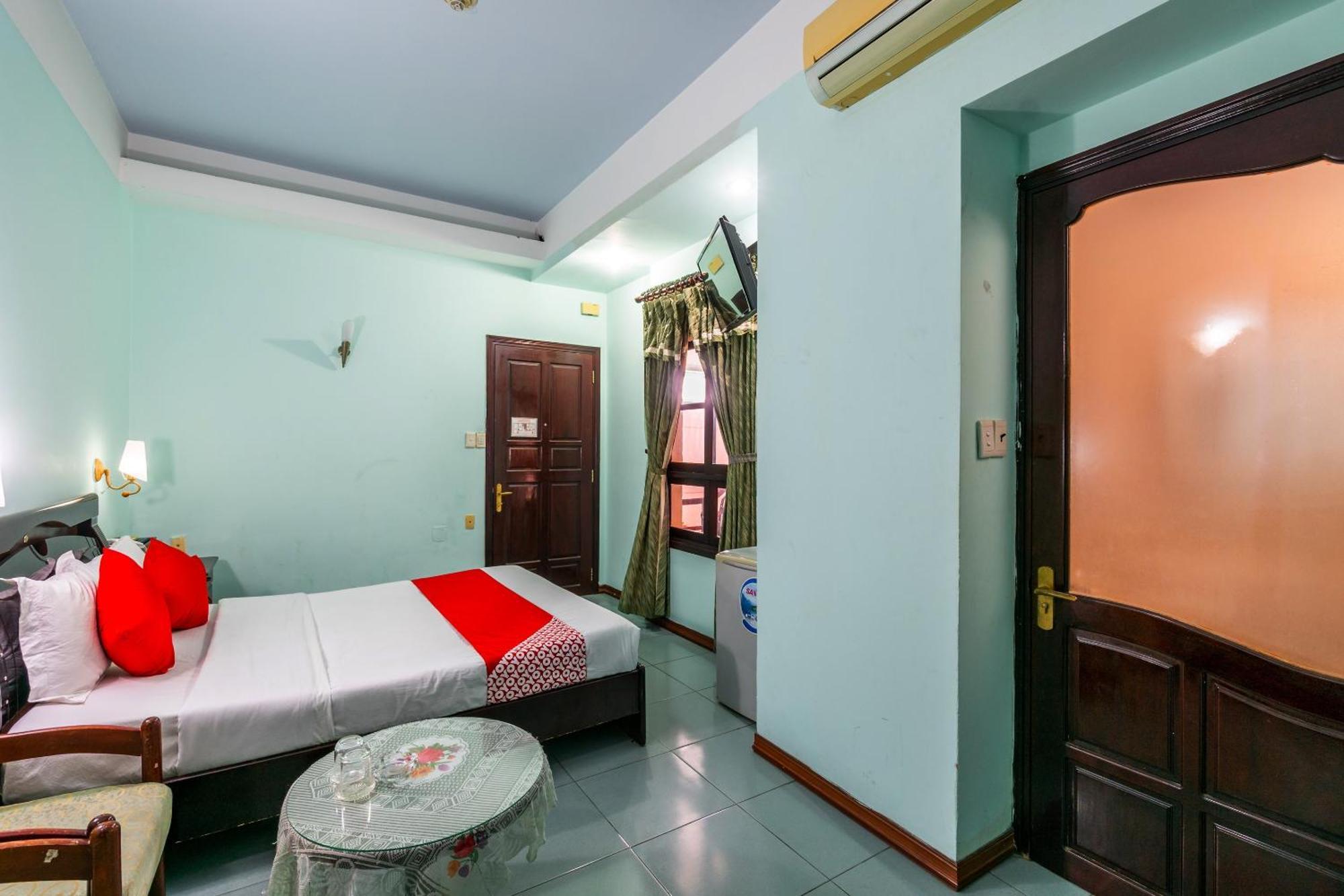 Super Oyo 266 Golden Gate Hotel Da Nang Exterior photo