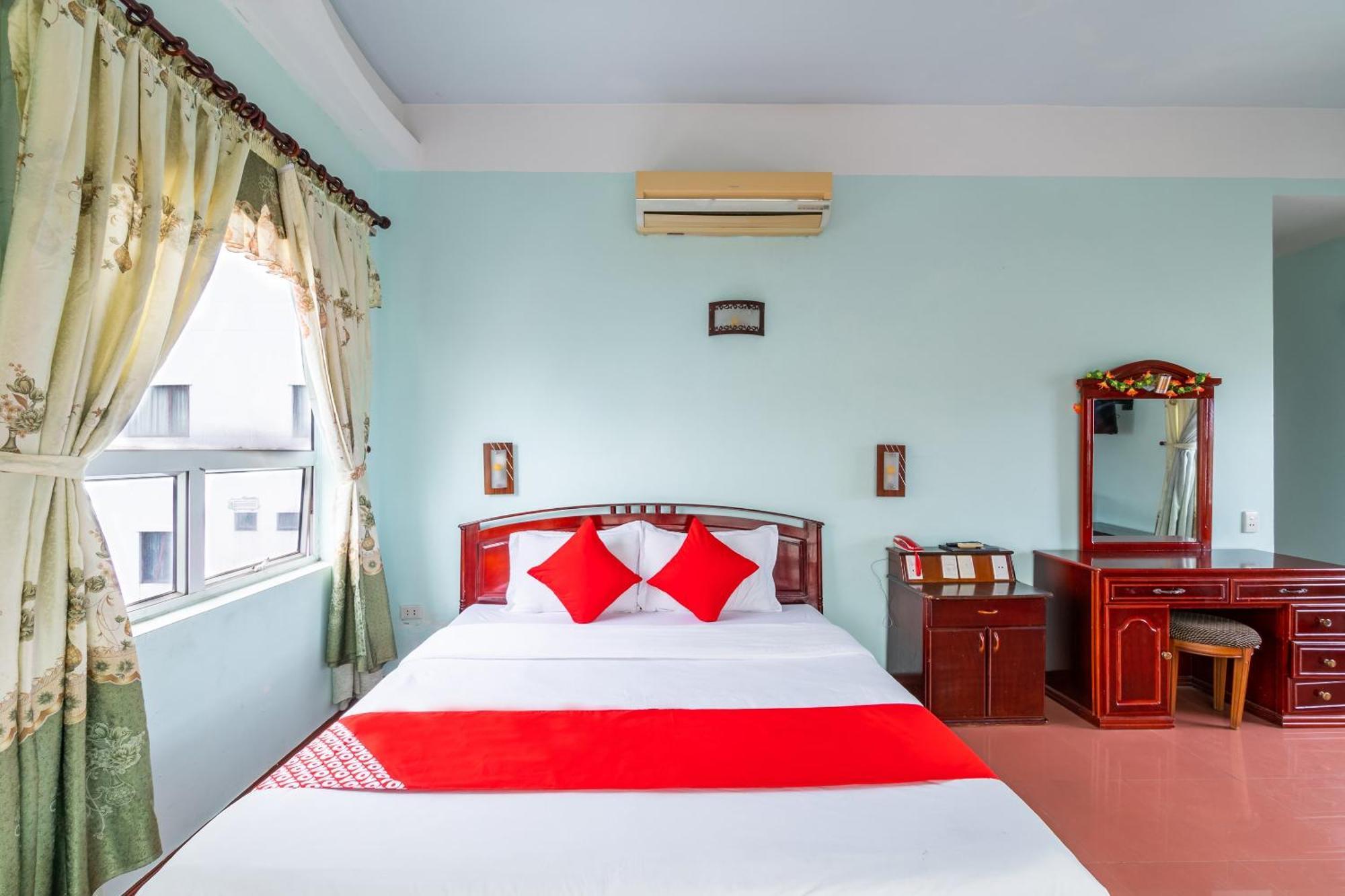 Super Oyo 266 Golden Gate Hotel Da Nang Exterior photo