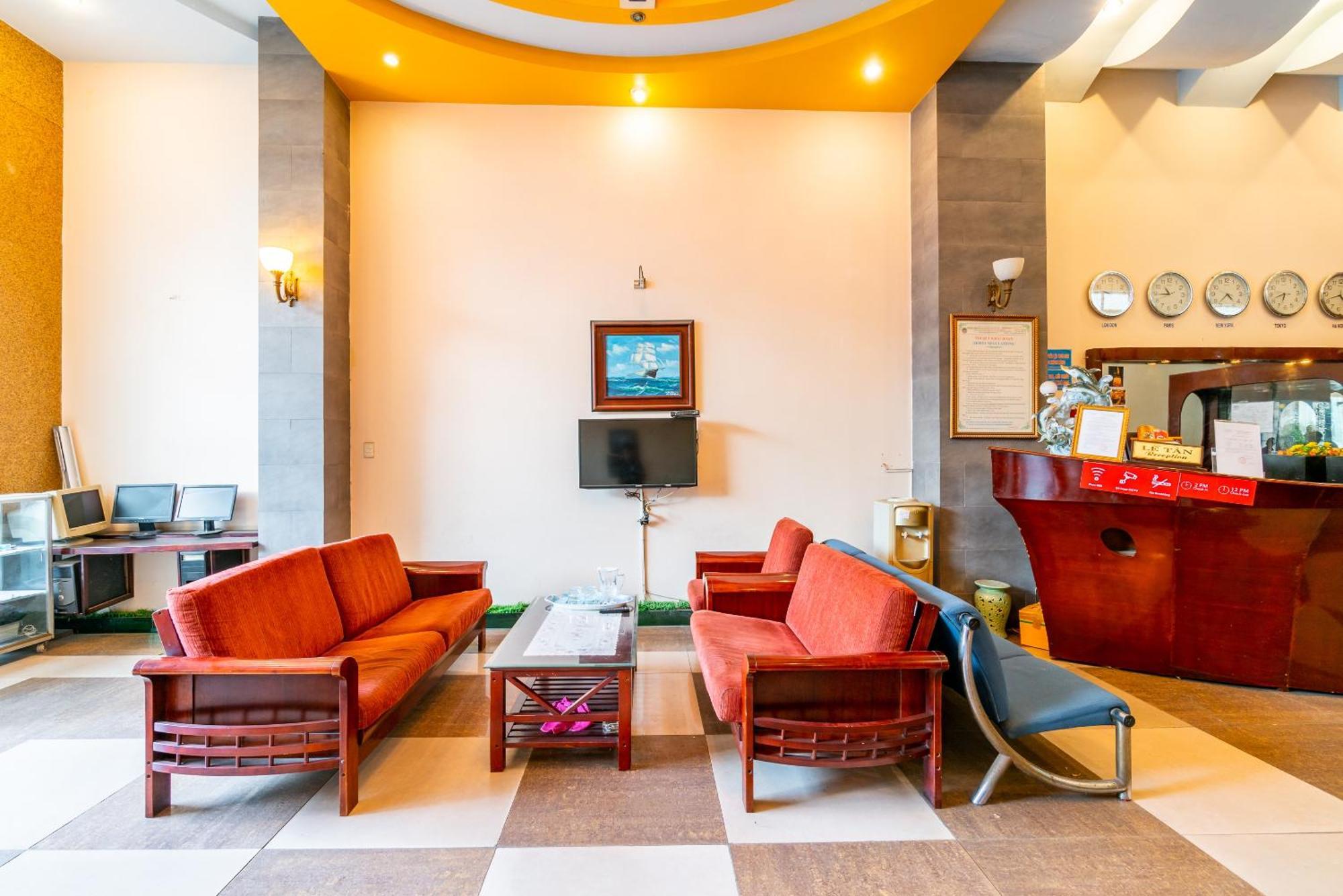 Super Oyo 266 Golden Gate Hotel Da Nang Exterior photo