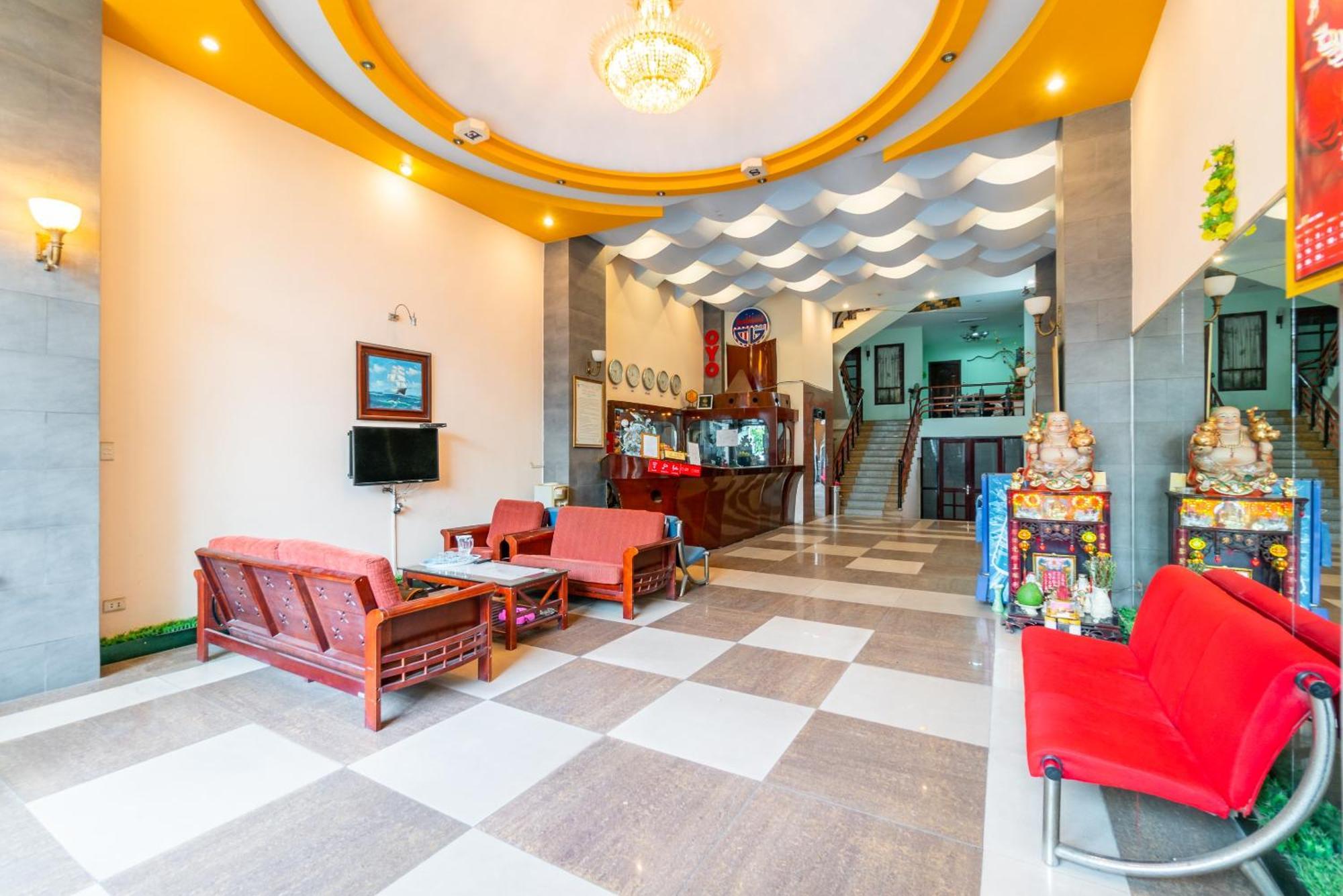 Super Oyo 266 Golden Gate Hotel Da Nang Exterior photo